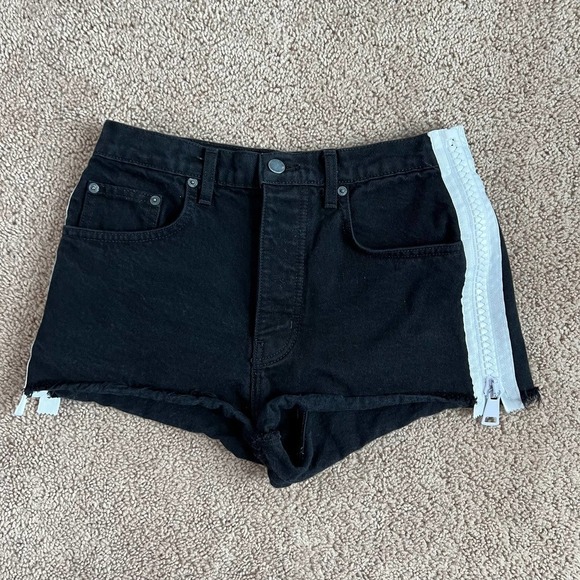 Carmar Titania Black Side Zip Button Fly Raw Hem High Rise Cotton Denim Shorts - Picture 1 of 4